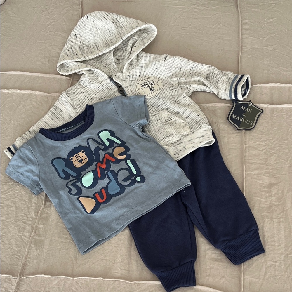 Max & Marcus Kids Matching Set - Blue and Gray Size 0-3 m New with tags